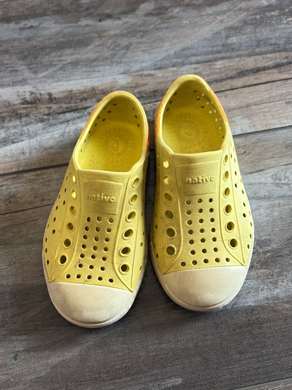 Native Jeffersons Size 7